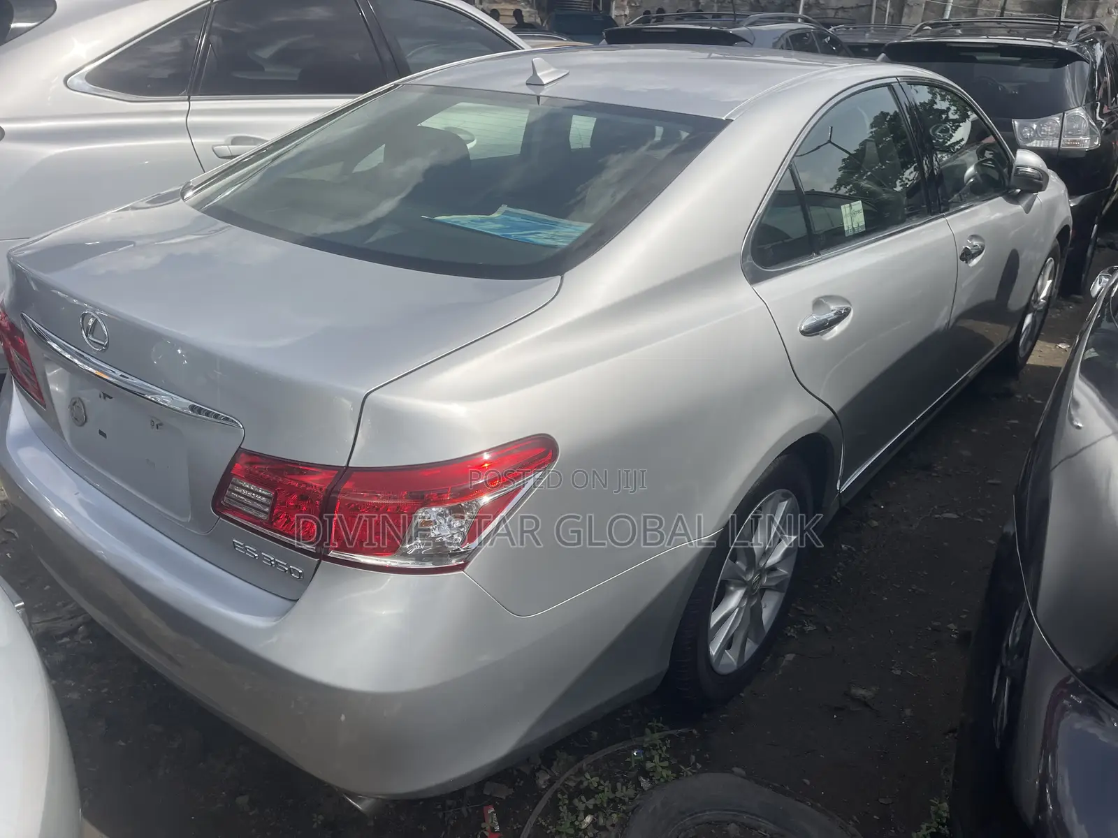 Lexus ES 2018 Silver