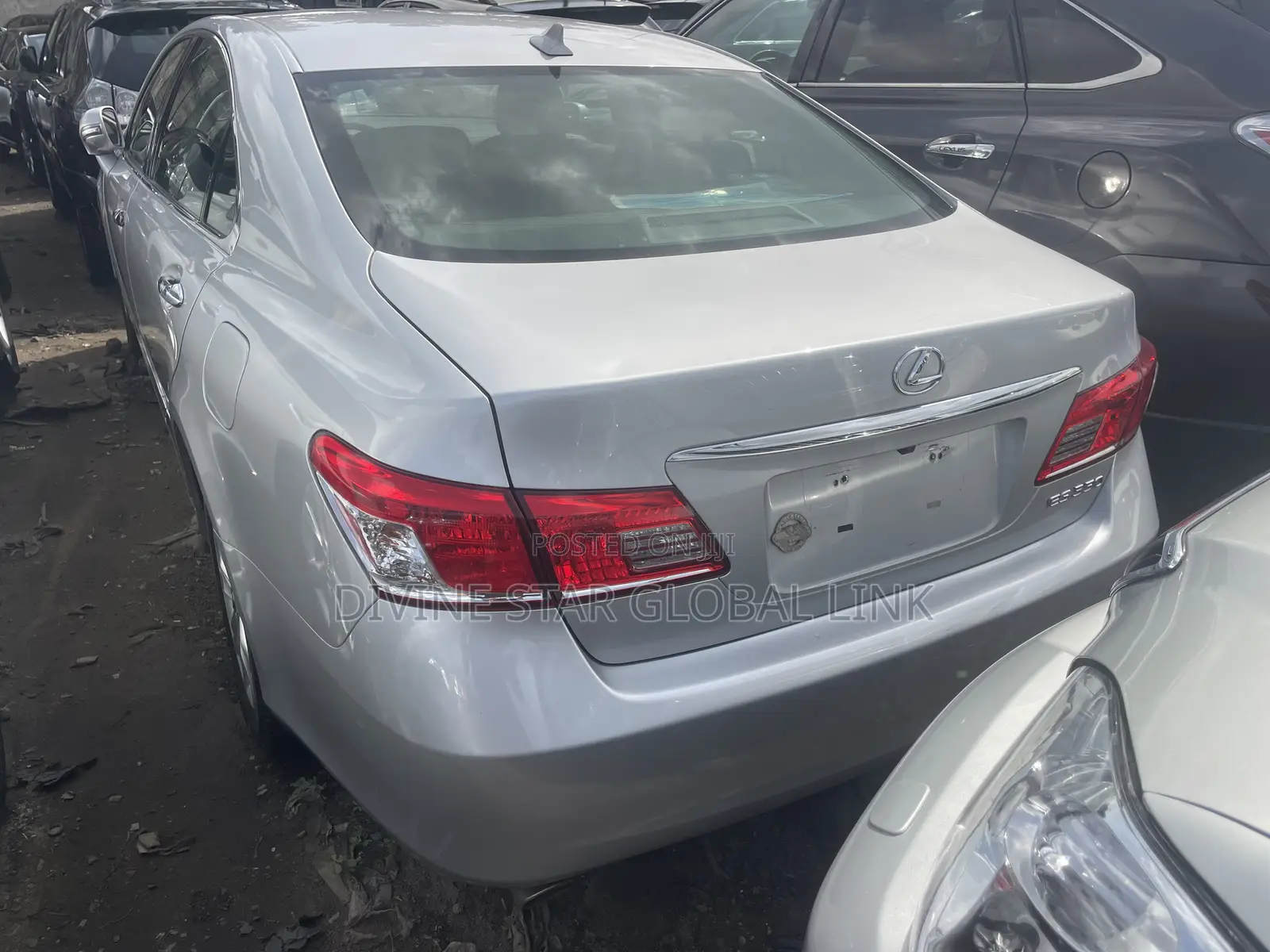 Lexus ES 2018 Silver