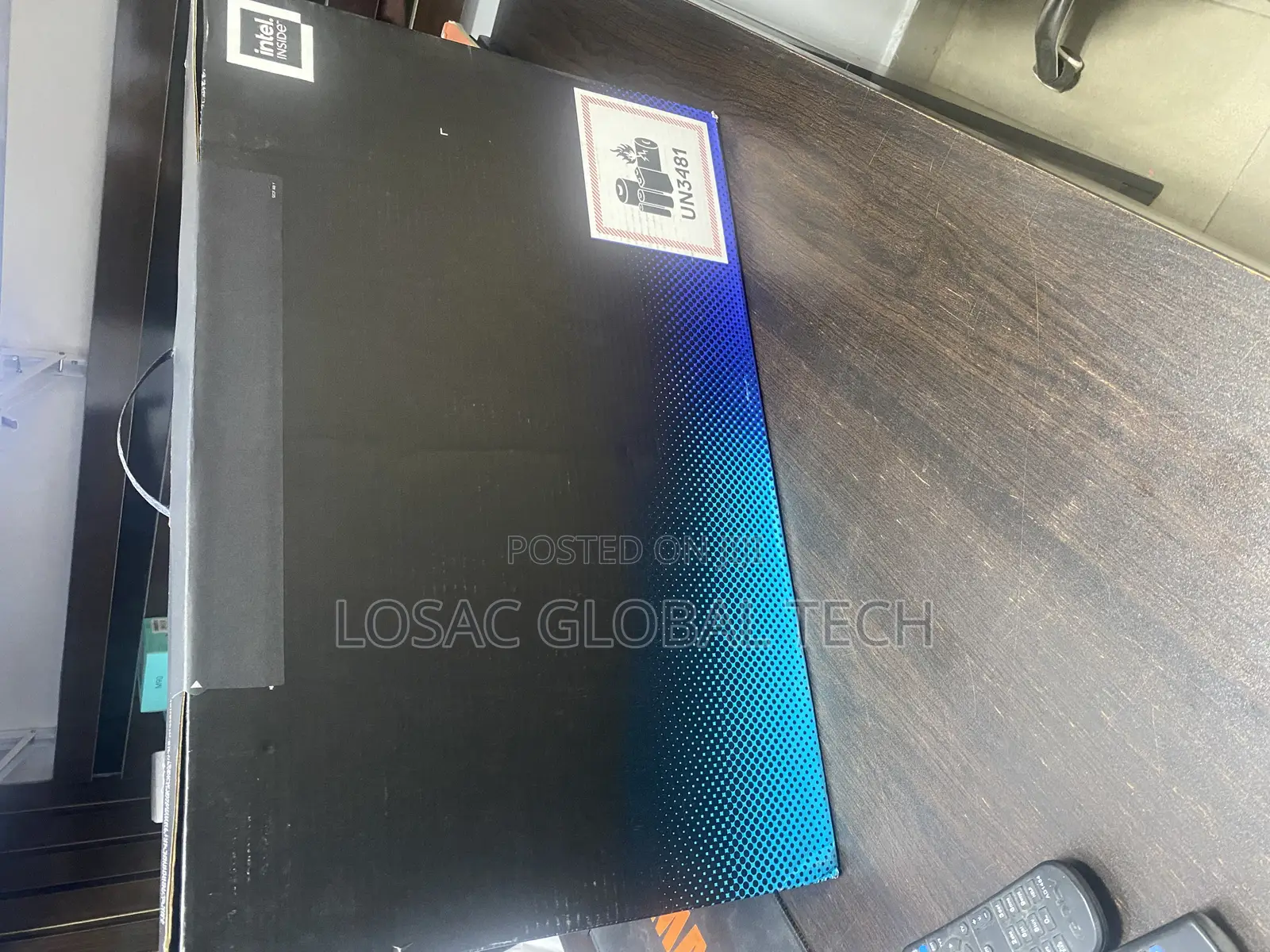 New Laptop Alienware Area-51m 32GB Intel Core Ultra 9 SSD 1T