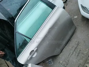Toyota Door Camry 2015
