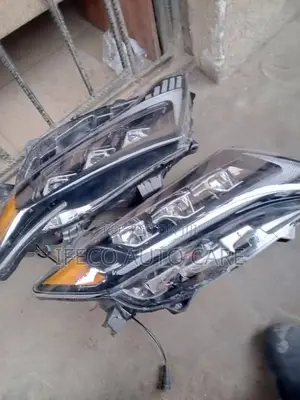 Conversion Headlamp Venza 2010-2015