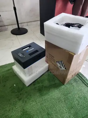2kwh Solar Generator With Inbuilt 314ah Lithium Ion Battery