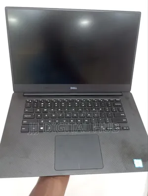 Laptop Dell Precision 5520 16GB Intel Core I7 SSD 512GB