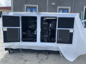 Original England Perkins Soundproof Diesel Generator 100kva