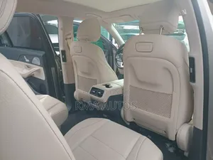 Mercedes-Benz GLS-Class 2021 Gold