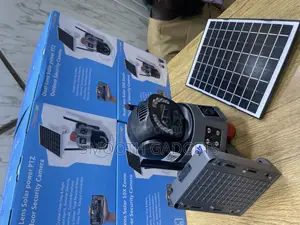 Dual Lens Solar 10x Zoom Outdoor Security Camera