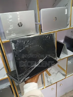 Laptop Lenovo 300e 4GB Intel Celeron SSD 128GB