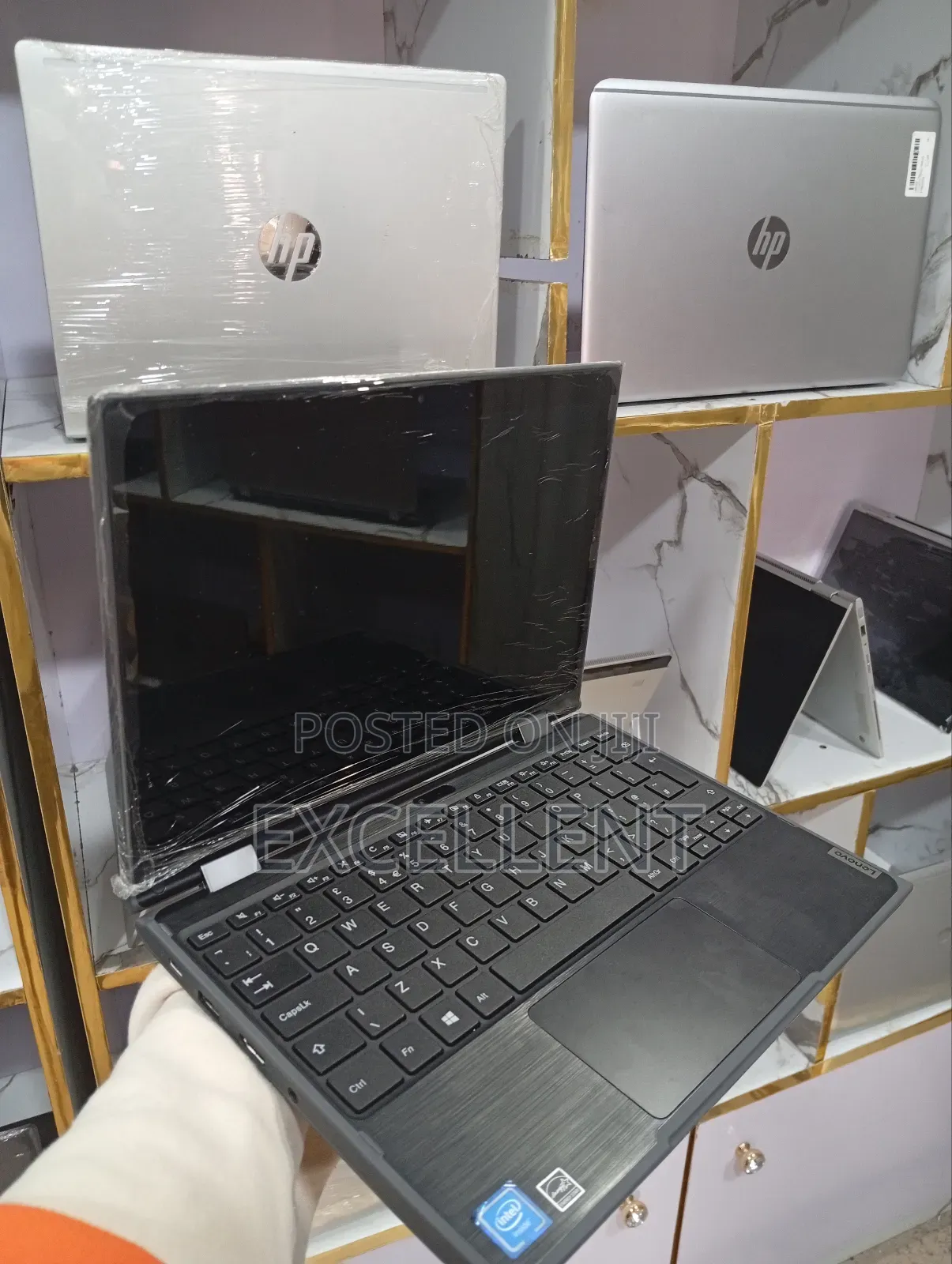 Laptop Lenovo 300e 4GB Intel Celeron SSD 128GB