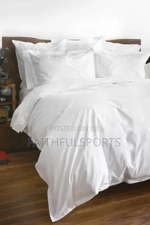 Pure White Bedsheet, Duvet and 4 Pillowcase 6by6 Bed