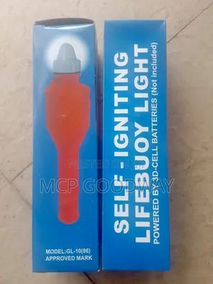 Self-ignting Lifebuoy Light