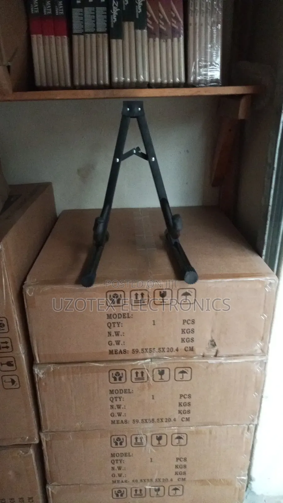 A Sharp Guitar Stand for All Guitar Stands