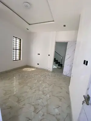 5bdrm Duplex in Orchid Road, Lekki Phase 2 for rent
