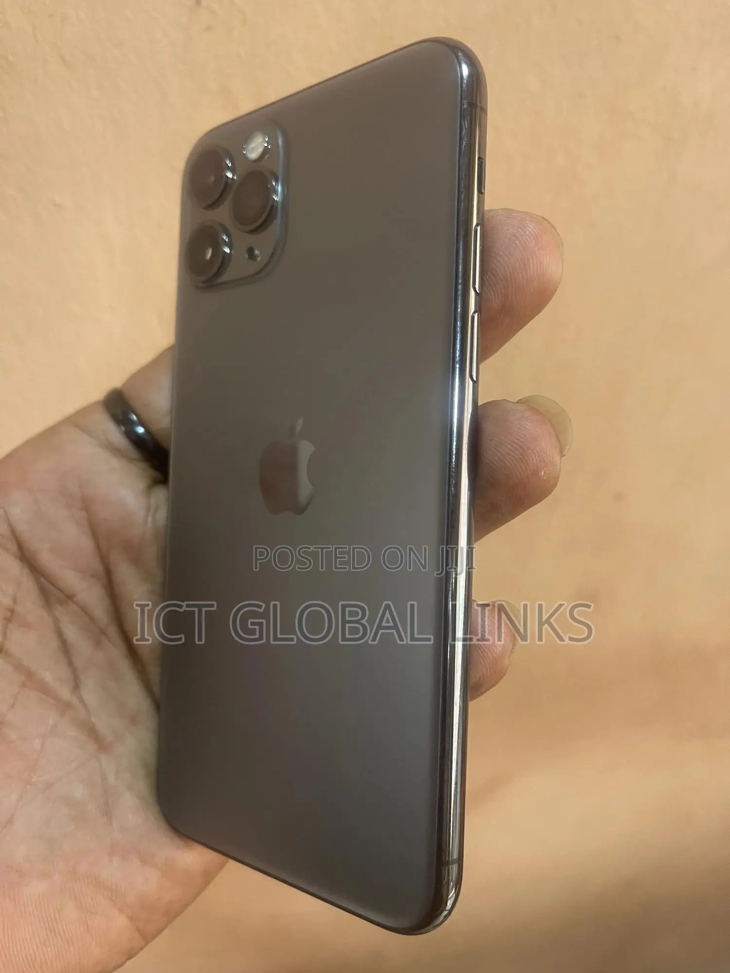 Apple iPhone 11 Pro 64 GB Gray