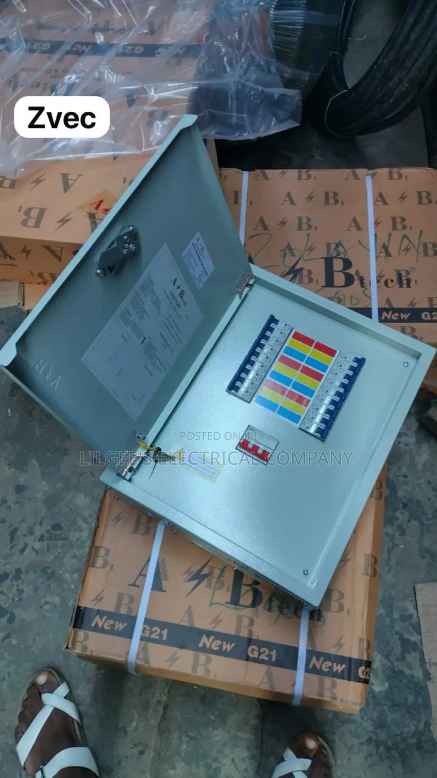 Original a Btech D6 6 Way Distribution Board
