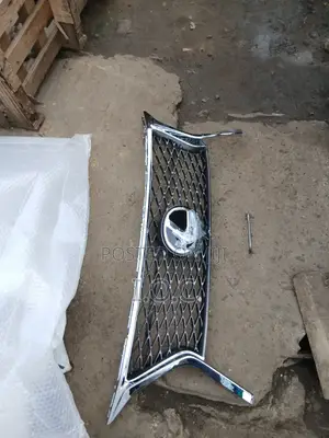 Front Grill Rx 350 2015 Sports