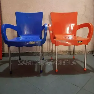 Photo - Strong Chair