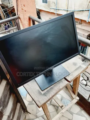 Photo - 22 Inches Led Dell Monitor