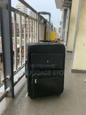 Medium Leather Luggage Bag