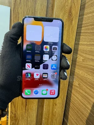 Apple iPhone X 64 GB White