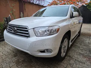 Toyota Highlander Limited 2009 White
