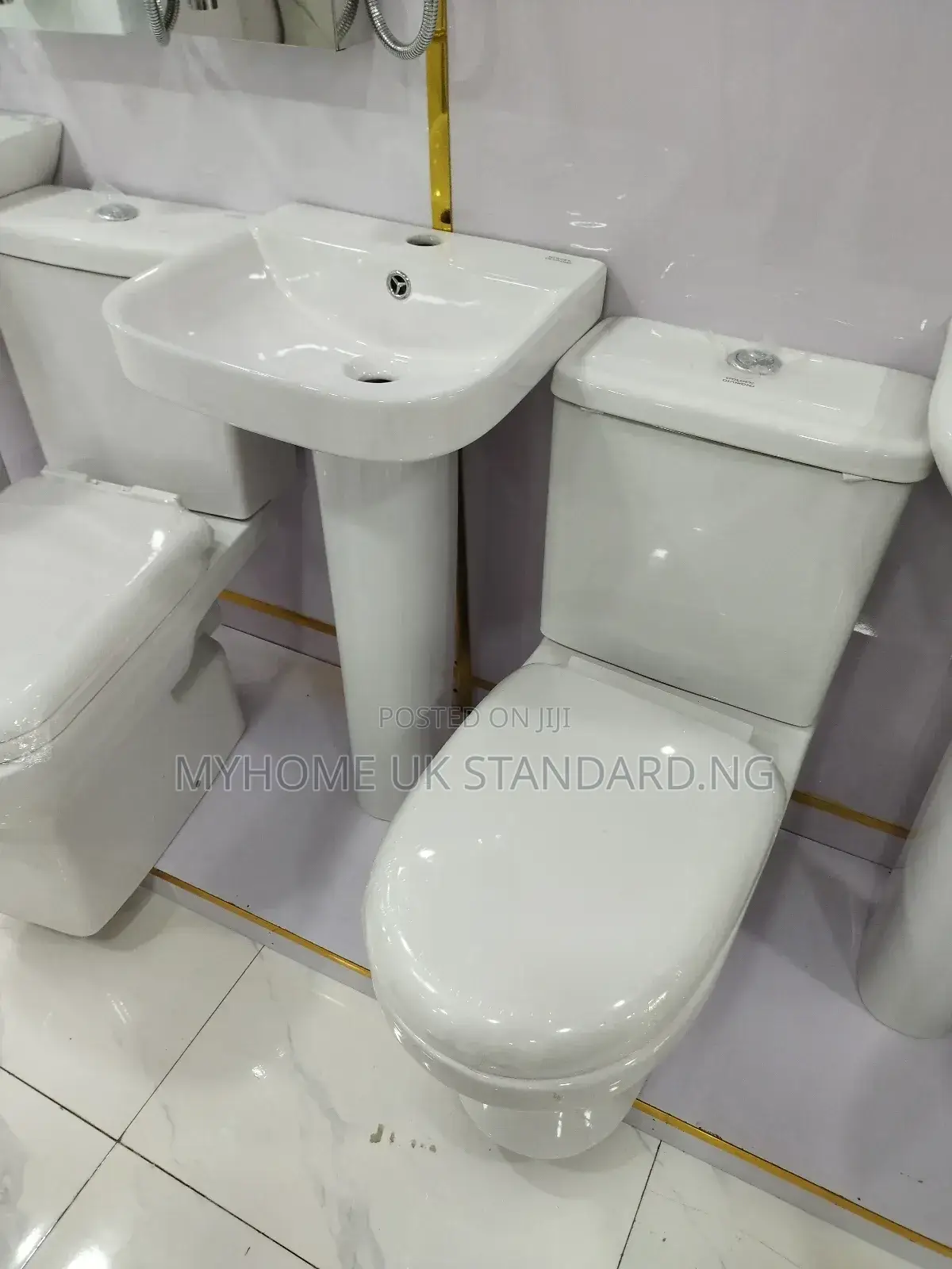 Water Closet Mini Set