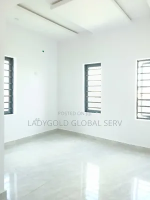 Mini Flat in Hossana Estate, Ago Palace for rent