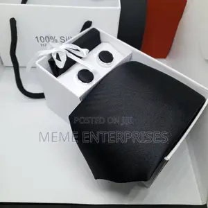 Black Set of Tie 