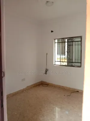 Photo - 1bdrm Room & Parlour in Off Lawanson for rent
