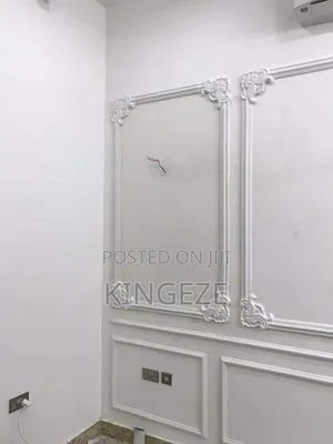 Plastic Cornice