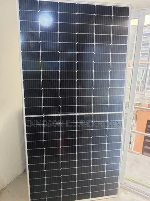 600w New Canadian Solar Panel