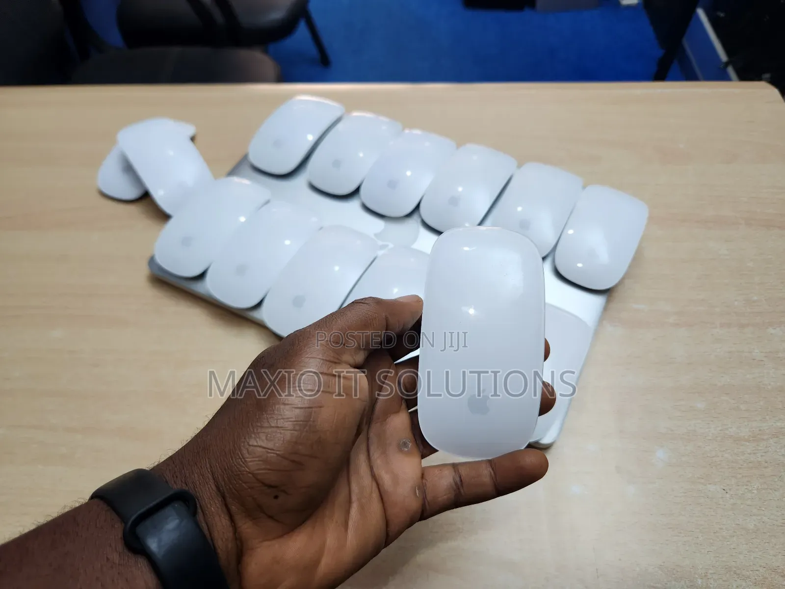 Apple Magic Mouse - Bluetooth, Wireless