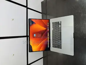 Laptop Apple MacBook Pro 2019 64GB Intel Core I9 SSD 1T