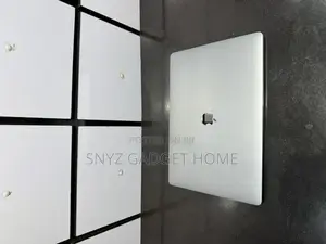 Laptop Apple MacBook Pro 2019 64GB Intel Core I9 SSD 1T