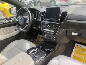 Mercedes-Benz GLE-Class 2016 Gray