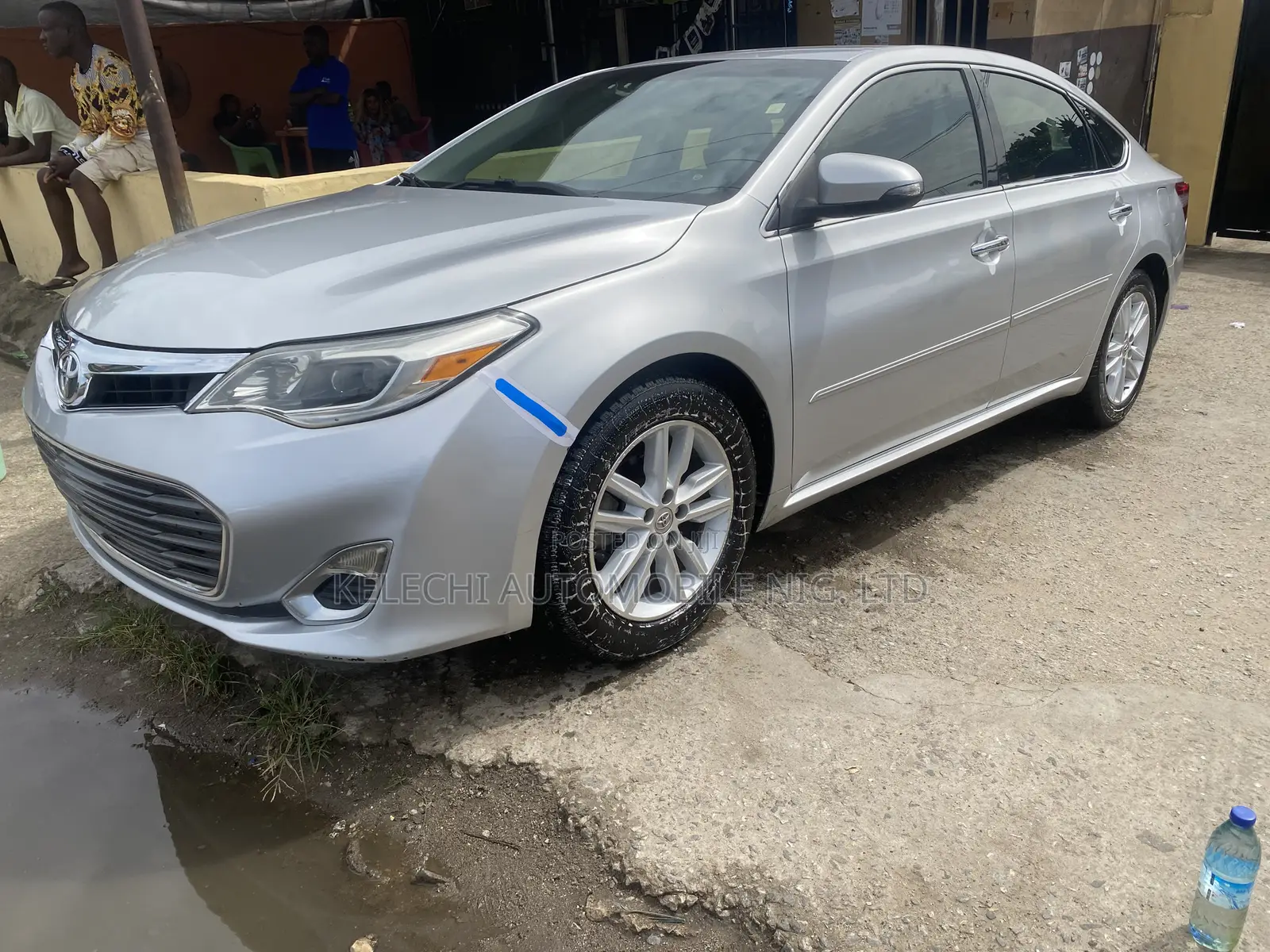 Toyota Avalon XLE Sedar FWD (3.5L 6cyl 6A) 2013 Silver