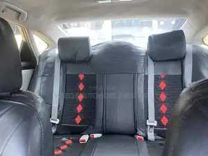 Toyota Avalon XLE Sedar FWD (3.5L 6cyl 6A) 2013 Silver