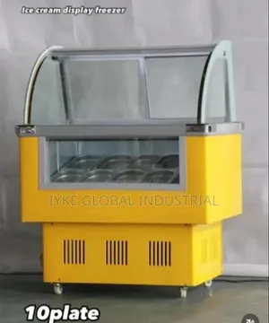 Ice Cream Display Machine
