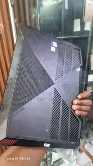 Laptop HP Omen 15 16GB Intel Core I7 SSD 512GB