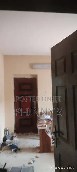 Photo - 1bdrm Duplex in Buena Vista Estate, Lafiaji for rent