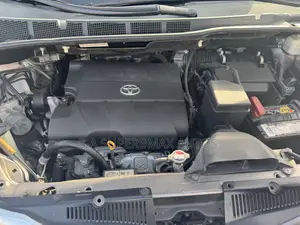 Toyota Sienna Limited 7 Passenger 2012 Gray