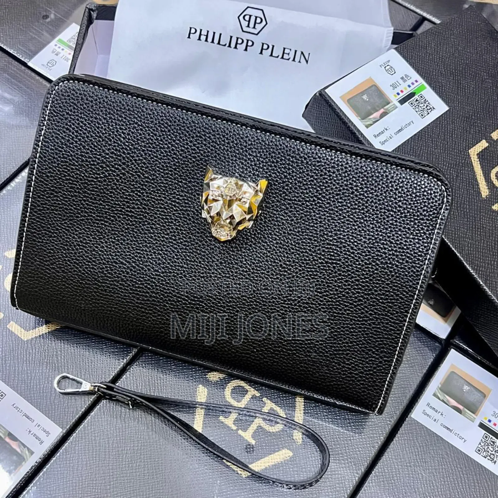 *Mens Luxury Purse With Coded Lock