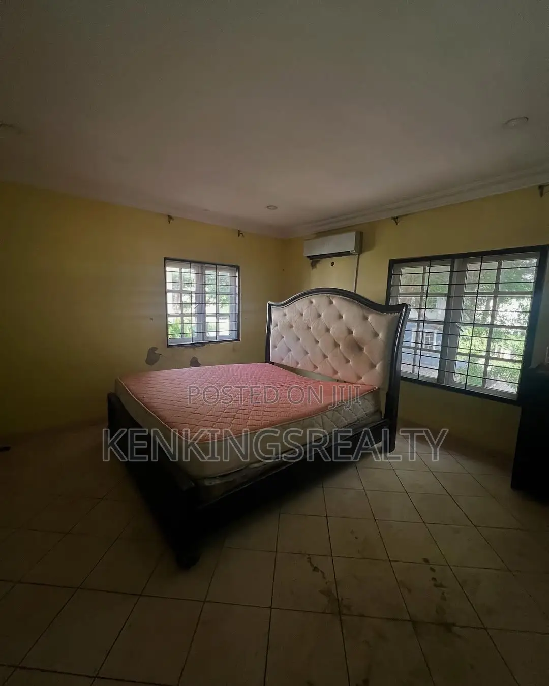 5bdrm Duplex in Apo District for rent