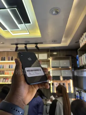 Apple iPhone XR 64 GB Black