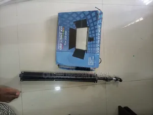 Professional Video and Photo Led 600 Light With Accessories