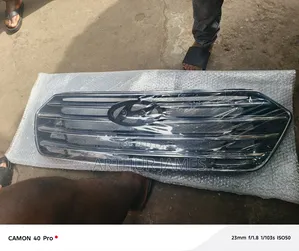 Front Grill Hyundai Santa Fe 2015