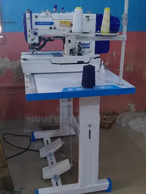 Industrial Suit Bottonhole Machine