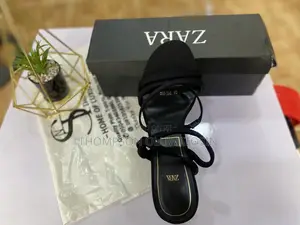 Quality Black Zara Heels