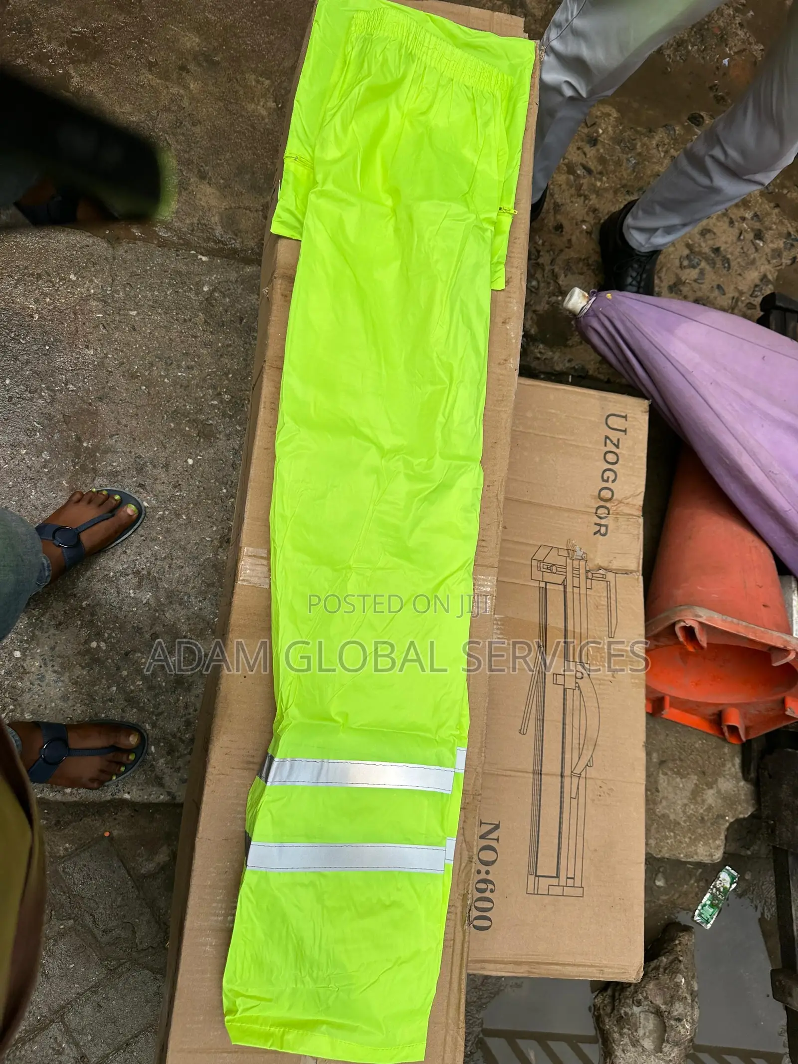 Rain Suit ( Lemon )