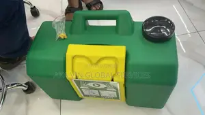 Portable Emergency Eyewash 8 Gallons (30l)