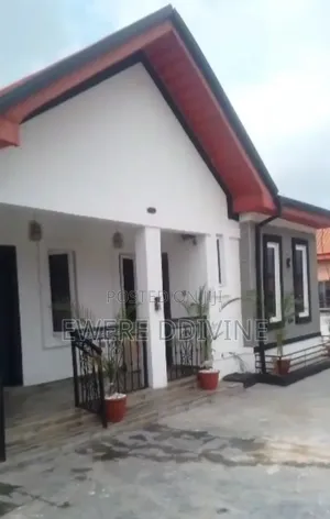 Photo - 4bdrm Bungalow in Oshimili South for sale